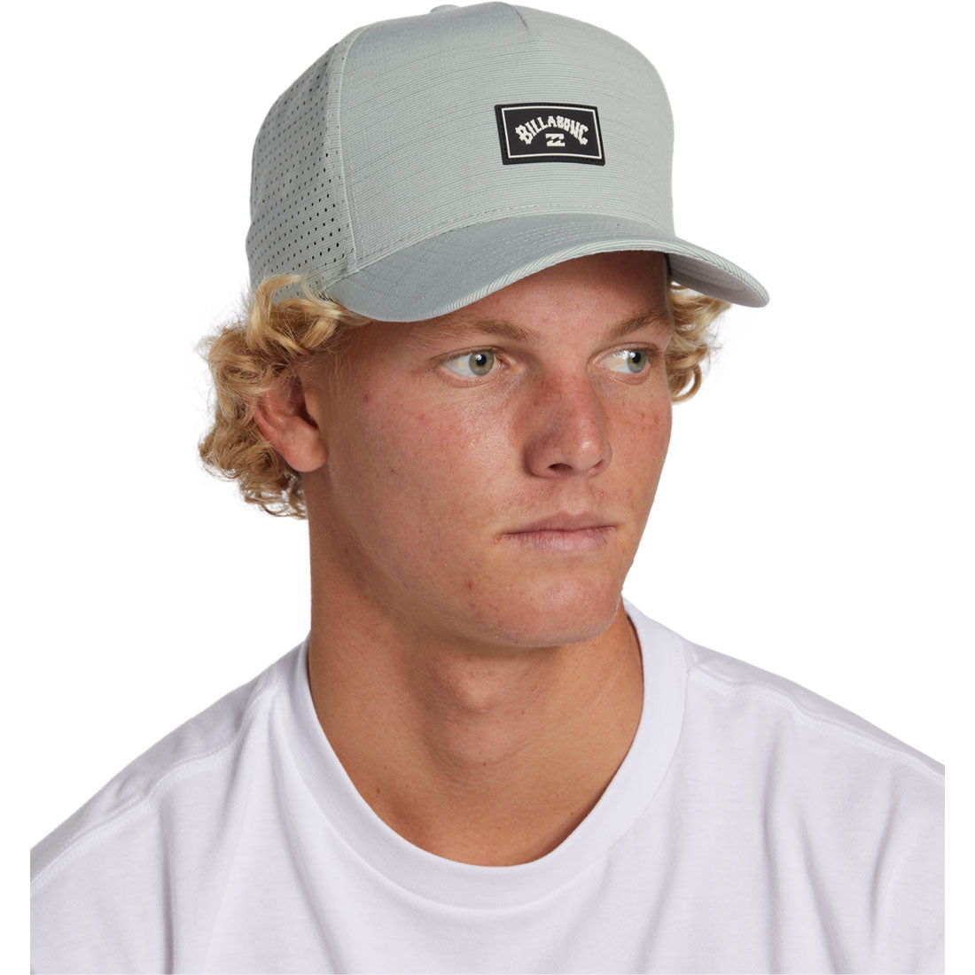 Billabong submersible hat on sale