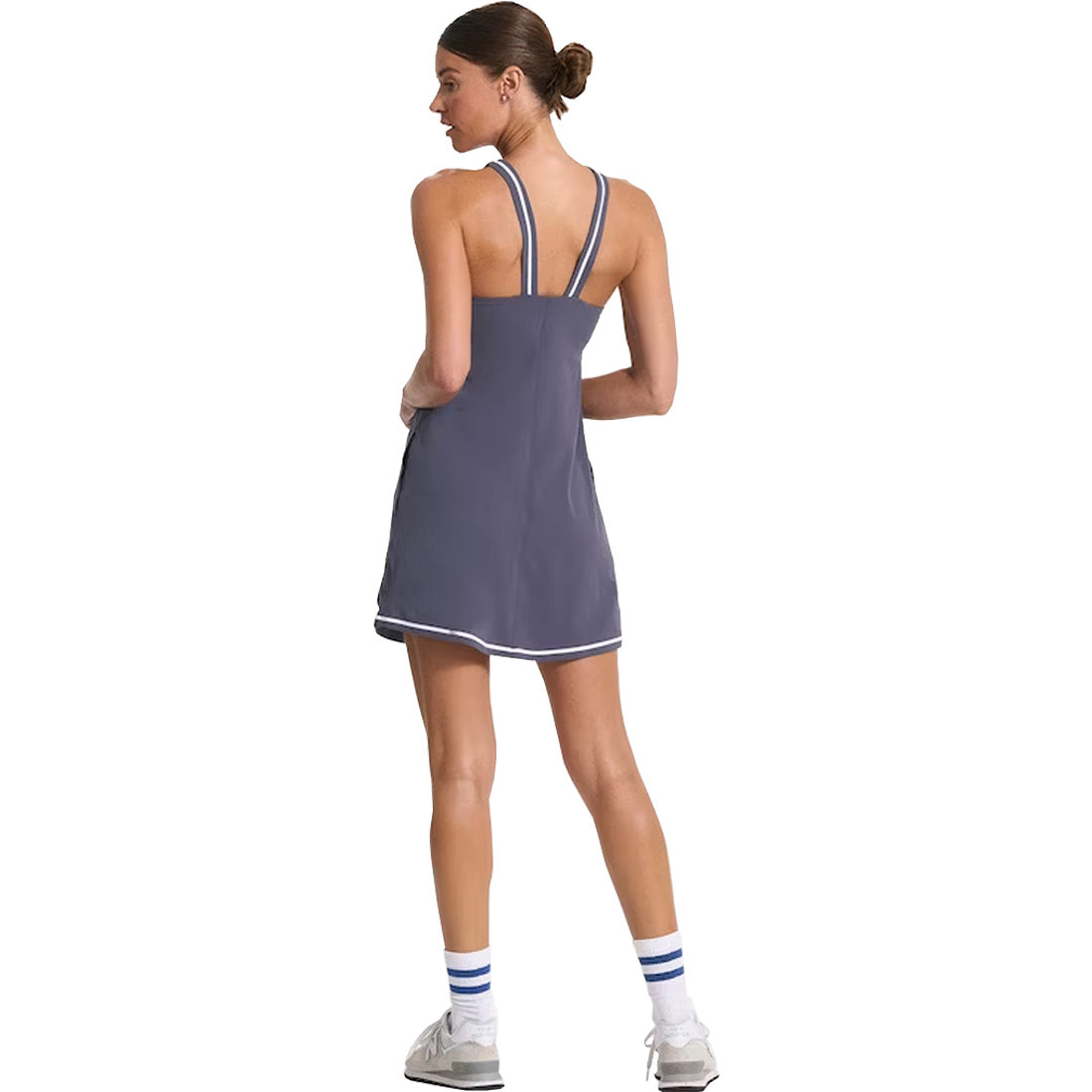 Vuori Women's Gray Volley Dress Tennis Sleeveless Built in Bra Size M  Stretch