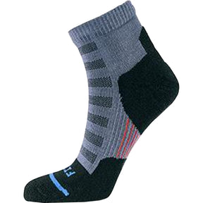 FITS Micro Light Runner Quarter Socks